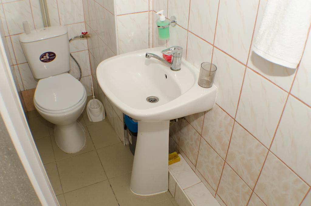 Dream Mini Hostel Kharkiv Bagian luar foto
